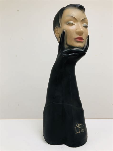 Bust Christian Dior .